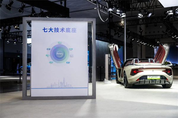 專訪賈健旭：以“新范式”破局，重構(gòu)中國汽車新坐標