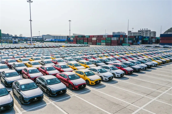 上汽何以成為中國(guó)車企出海的“老船長(zhǎng)”？