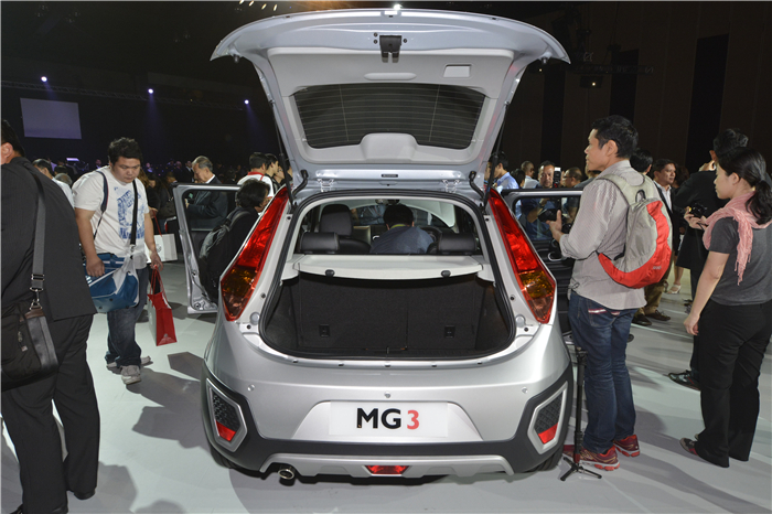 MG直道而行：引入多姿多彩的新MG3 強(qiáng)力殺入B級(jí)掀背車市場(chǎng) 瞄準(zhǔn)Y世代